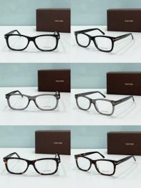 Picture of Tom Ford Optical Glasses _SKUfw50166279fw